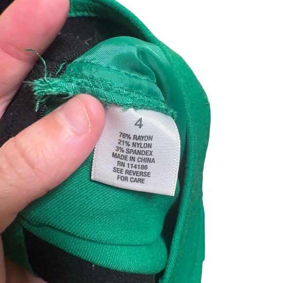 Roz & Ali Kelly Green Stretchy Pull On Pant SZ 4 Rhinestone Bow Ankle Details - Picture 12 of 13